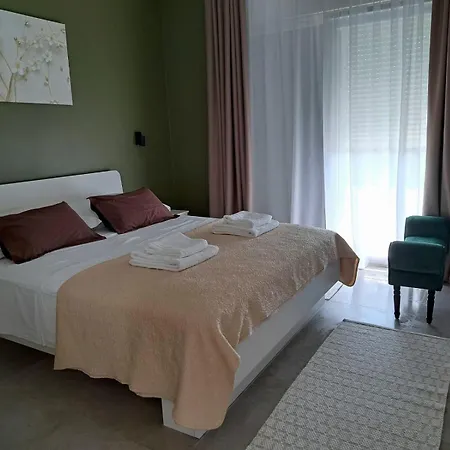 Mara Villa Vrsi